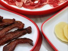 贵州软哨-毛辣果·贵州红酸汤牛肉火锅(西单店)