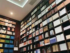 -新华书店(新街口旗舰店)