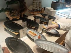 -雍和会海鲜姿造自助(湖东路店)