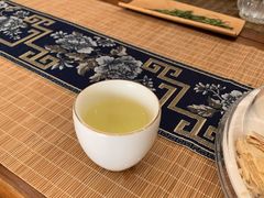 -浙茶集团狮峰·西湖龙井·杭州特产(莫干山路专卖店)