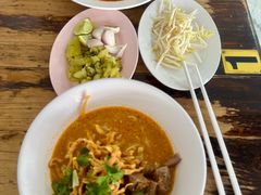 -Khao Soi Mae Manee