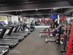 -坚果健身24小时工作室(定西路店)