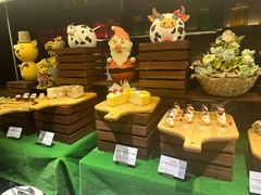 -唐拉雅秀酒店-西锦汇空中BBQ·思创餐厅