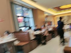 -梅利汴京烤鸭•开封豫菜地标店(东大街店)