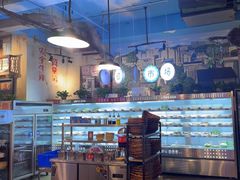 -马路边边串串香形象店(磐石路店)