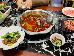 -贵府酸汤牛肉火锅·贵州老字号(飞山街店)