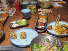 -明洞阿姨·韩式酱蟹烤肉·创意料理(三元桥店)