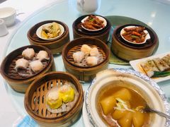 -万龙洲海鲜(大兴绿地缤纷城店)