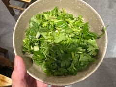 -肖肖酸萝卜鱼火锅(总店)