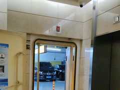 -北京银泰中心-停车场