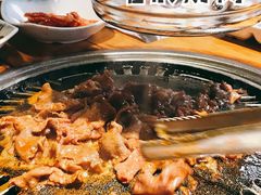 -唯成•韩国炭火烤肉 유성고기