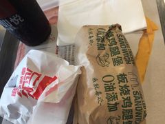 -麦当劳(乳山路店)