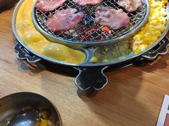 -青瓦炭韩潮烤肉(花园道店)