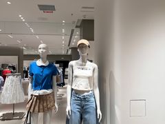 -URBAN REVIVO(西安Momopark店)