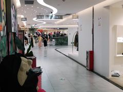 -广州壹马服装广场