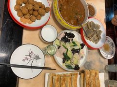 -福荣居褡裢火烧京味家常菜(西四店)
