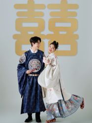 -绽放摄胶片摄影工作室