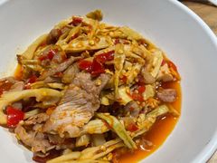 糟辣椒炒肉-老江最黔线(昆明路店)