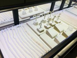 -宏艺珠宝(柳溪店)