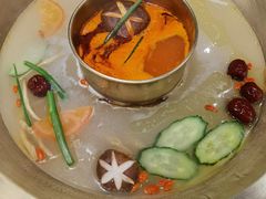 番茄鸳鸯锅-小龙坎老火锅(红旗街店)