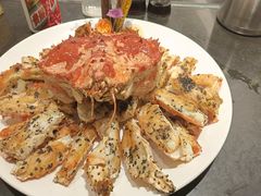-榕树下海鲜馆(坪山路店)