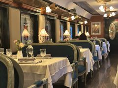 -火车头法国西餐厅