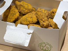 -BHC炸鸡(明洞总店)