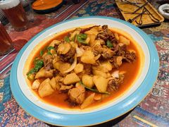 中盘鸡-乡村馕坑肉·烧烤·新疆菜·本地人更爱吃(阿勒泰首店)