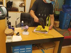 -爱革·奢品·鞋包·衣物·家居(金桥国际商业广场店)