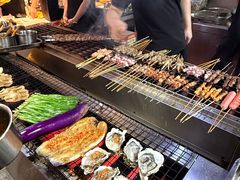 -华府九号海鲜烧烤大排档(龙域店)