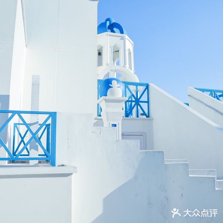 【魔都免费拍照地】假装在国外-商场边的圣托里尼