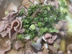 -谢老五跷脚牛肉·非遗传承店