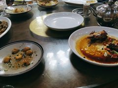 -芦茨金富饭庄·25年老字号·专做稻草鸡