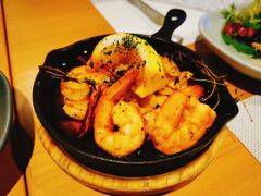 西班牙蒜香虾仁-LENBACH兰巴赫西餐·精酿啤酒(香格里拉店)