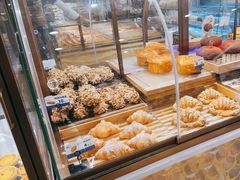 -昆明冠生园·蛋糕·面包(南强街店)