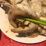 期望有点大，得粘醋吃，单独吃会有点油腻，牛肉大葱的