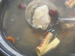-濠轩阁特色生蚝火锅(水湾路店)