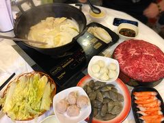 -鲜入围煮花胶鸡海鲜火锅
