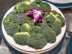 -钱小主·自助回旋烤肉火锅餐厅(东方新天地店)