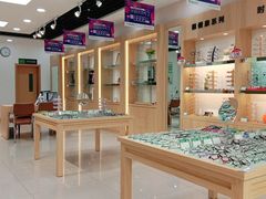 -何氏眼科视光中心·眼镜·配镜(汇泉东路店)