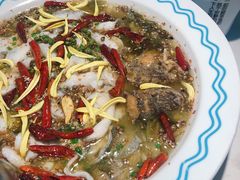 老坛酸菜活鱼-花椒俏川菜小馆(南海万达店)