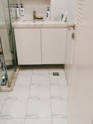 -薇兰专业脱毛连锁机构