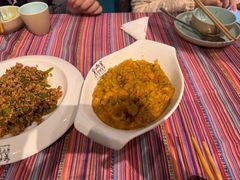 -香巴拉云南餐厅(华莱坞店)