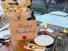 -Mark&Mars Restaurant