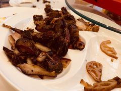 -月圆霖特色农家乐