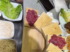 -宴全牛粤来越牛潮汕鲜牛肉火锅(海州万达广场店)