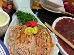 -一斗火锅·招财羊毛肚(北温泉九号店)