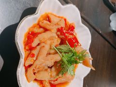 无骨凤爪-乔街深夜食堂·台州菜·高压锅生蚝(杭州总店)