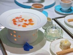 -燕庭·纯燕窝·甜品下午茶(南京西路店)