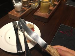 -恰餐厅及酒吧 CHAR Bar & Grill (北京丽都皇冠假日店)